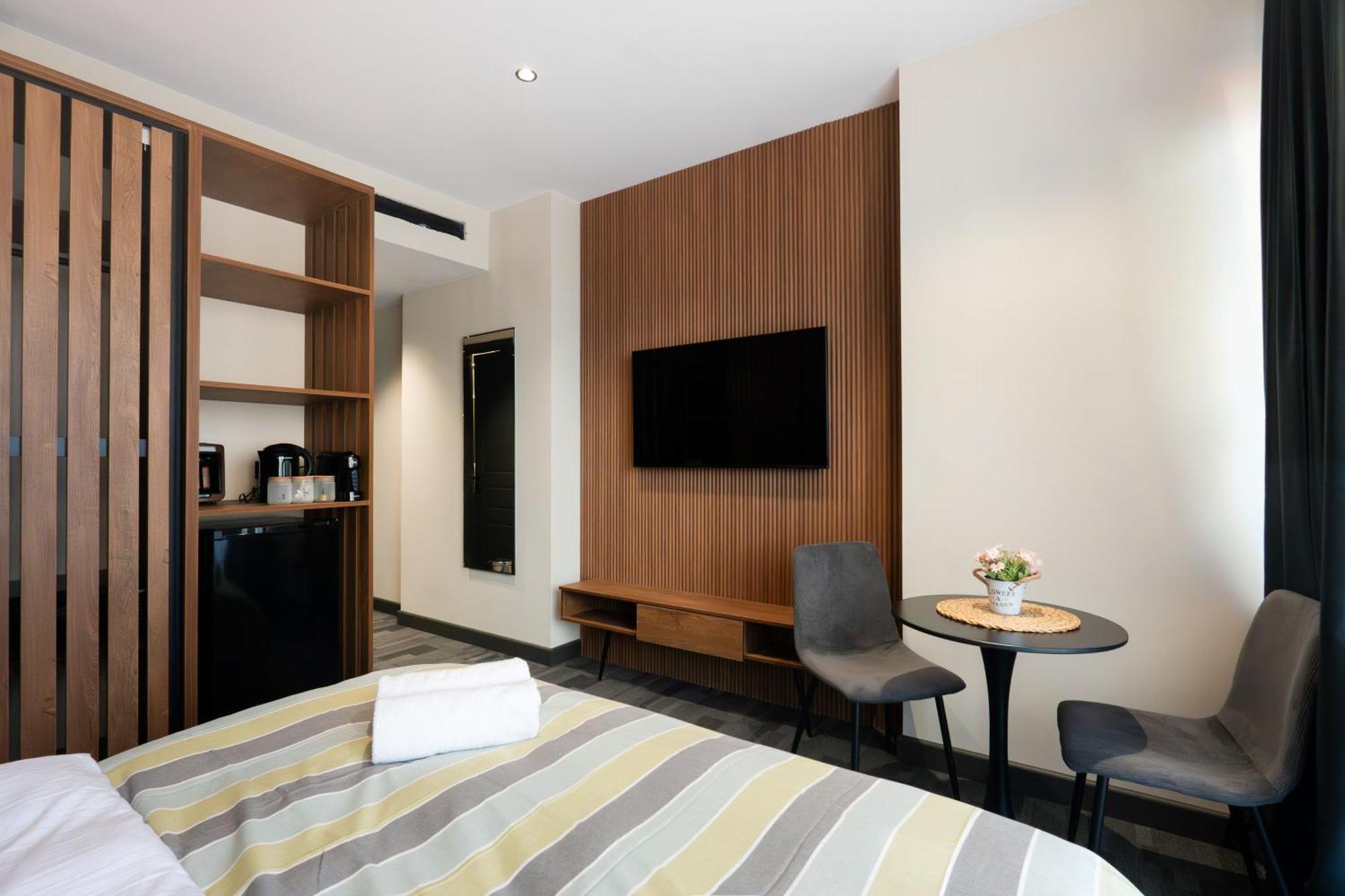 Nova Luxe Hotel & Residences Batumi Exterior foto