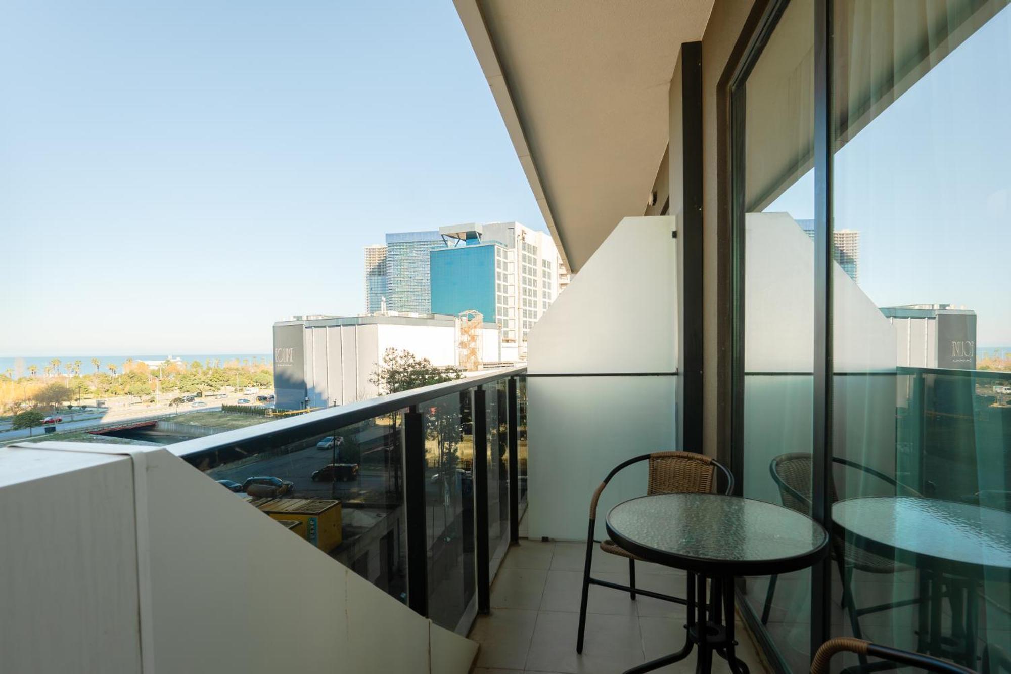 Nova Luxe Hotel & Residences Batumi Quarto foto
